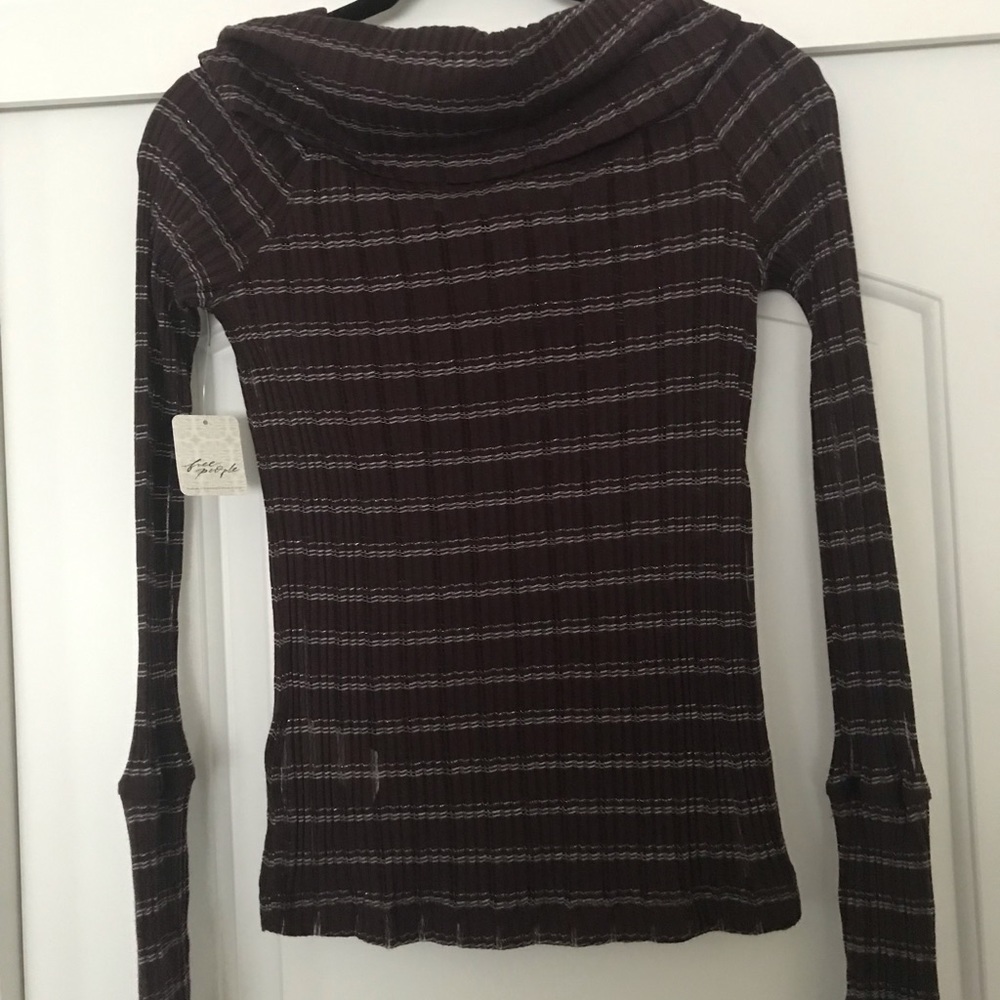 Free People Cowl Neck Top NWT - Picture 6 of 7